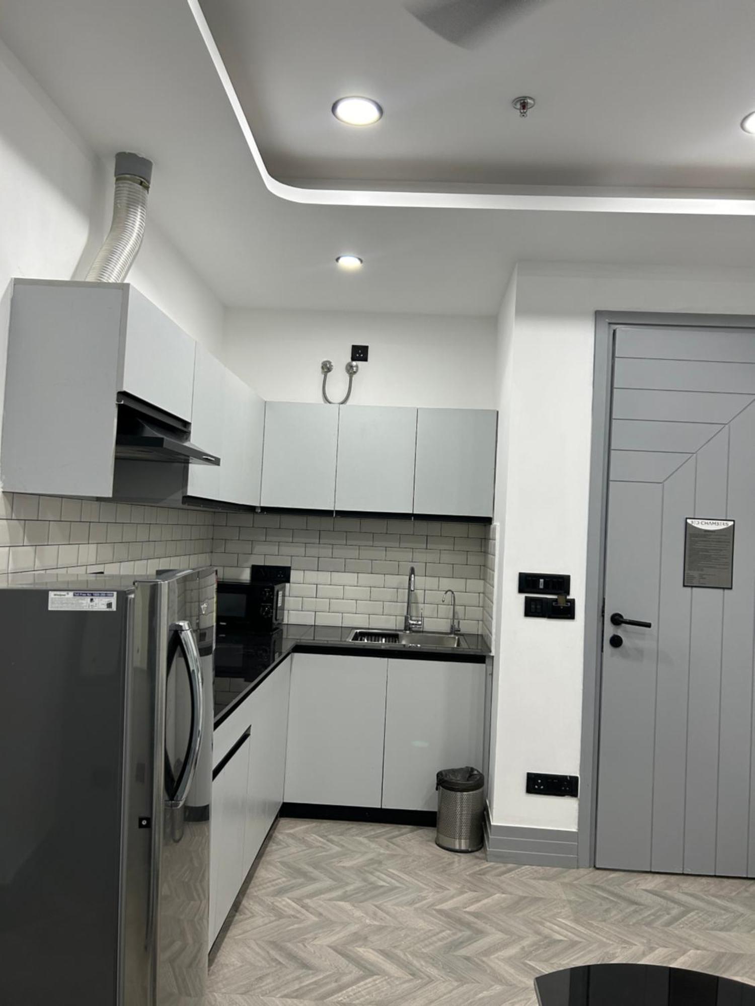 Bedchambers Serviced Apartment, Golf Course, Gurgaon Dış mekan fotoğraf