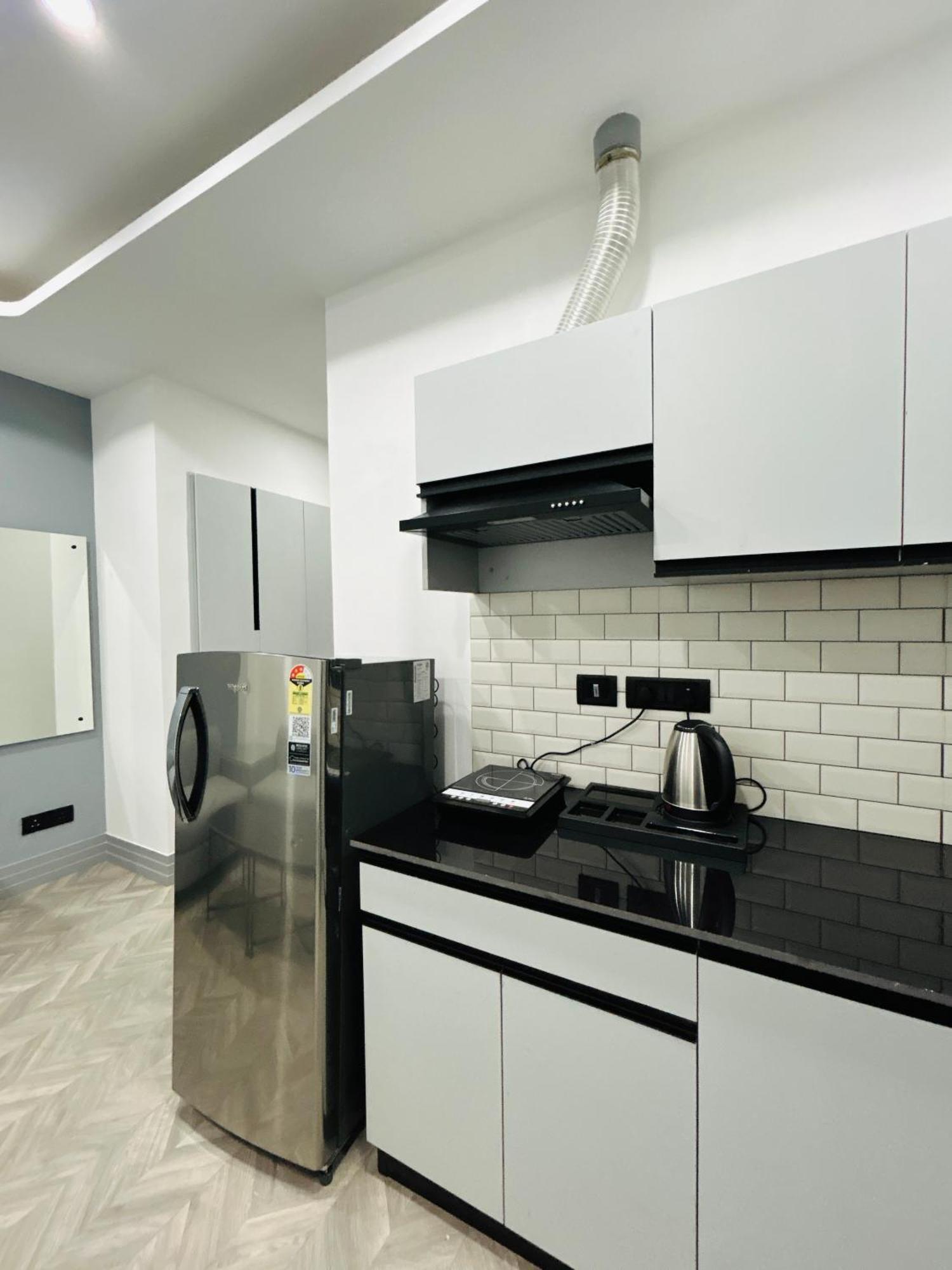 Bedchambers Serviced Apartment, Golf Course, Gurgaon Dış mekan fotoğraf