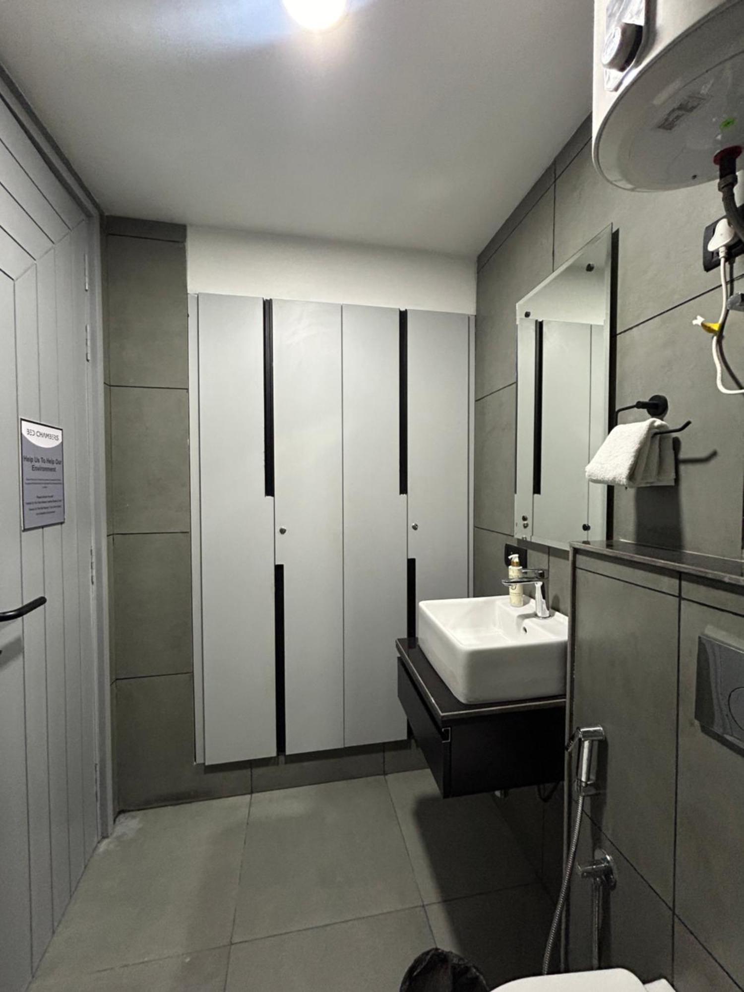 Bedchambers Serviced Apartment, Golf Course, Gurgaon Dış mekan fotoğraf
